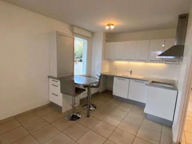 APPARTEMENT T3 A LOUER CALUIRE ET CUIRE Vernay 63.97 m2 1 160 € charges comprises par mois: Immobilier CALUIRE ET CUIRE | Agence immobilière à Lyon Galyo