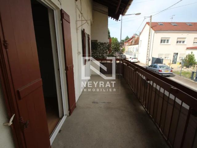 APPARTEMENT T3 A LOUER CHAGNY 62.73 m2 496 € charges comprises par mois: Immobilier CHAGNY | Neyrat Immobilier