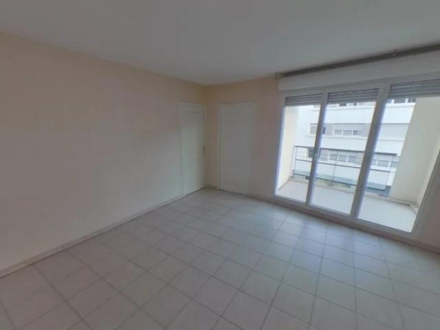 APPARTEMENT T3 A LOUER LYON 9EME ARRONDISSEMENT Saint Pierre de Vaise 70.55 m2 980 € charges comprises par mois: Immobilier LYON 9EME ARRONDISSEMENT | Agence immobilière à Lyon Galyo