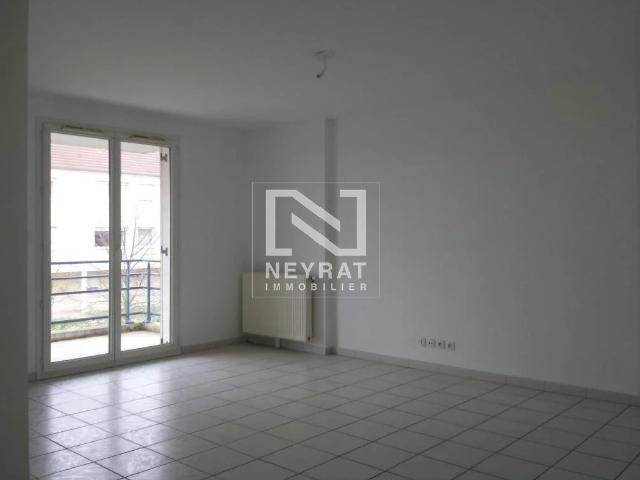 APPARTEMENT T3 A LOUER LONGVIC 66.34 m2 790 € charges comprises par mois: Immobilier LONGVIC | Neyrat Immobilier