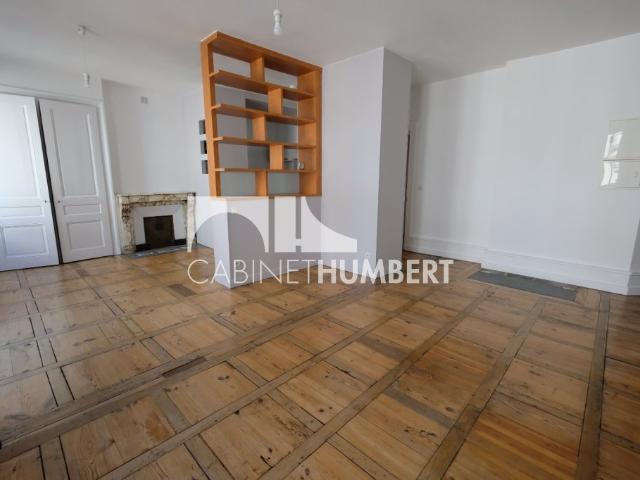 APPARTEMENT T3 A LOUER ST ETIENNE CENTRE VILLE