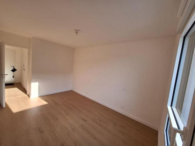 Appartement T3 à louer Saint Ave 66 m²