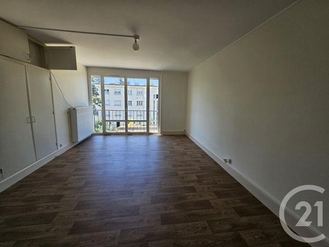 Appartement T3 à louer 3 pièces 64,12 m2 CHATEAUROUX 36