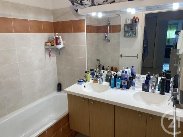 Appartement T3 à louer 3 pièces 62,35 m2 MONTAUBAN 82