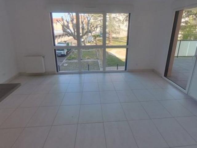 APPARTEMENT T3 A LOUER