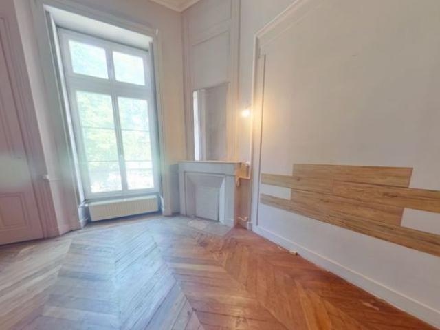 APPARTEMENT T3 A LOUER