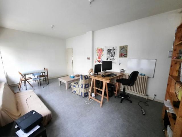 Appartement T3 à louer 66 m²