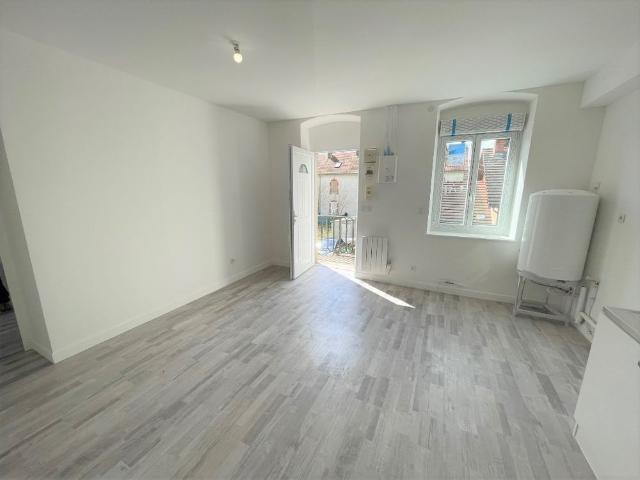 APPARTEMENT T3 A LOUER
