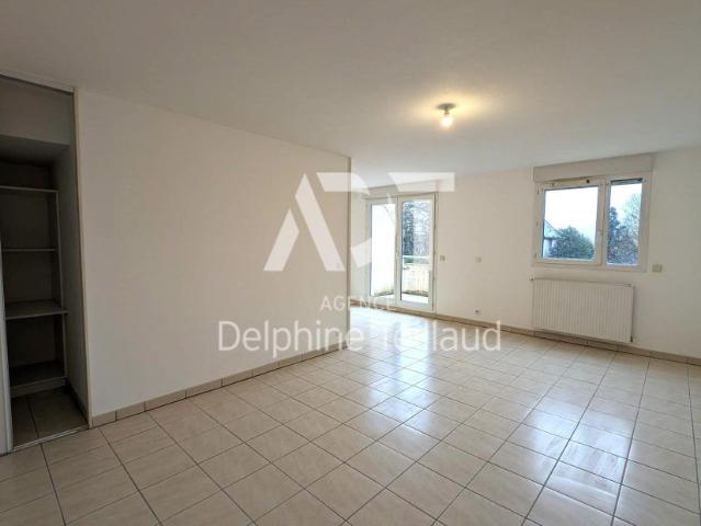Appartement T3 à ST MARTIN LE VINOUX