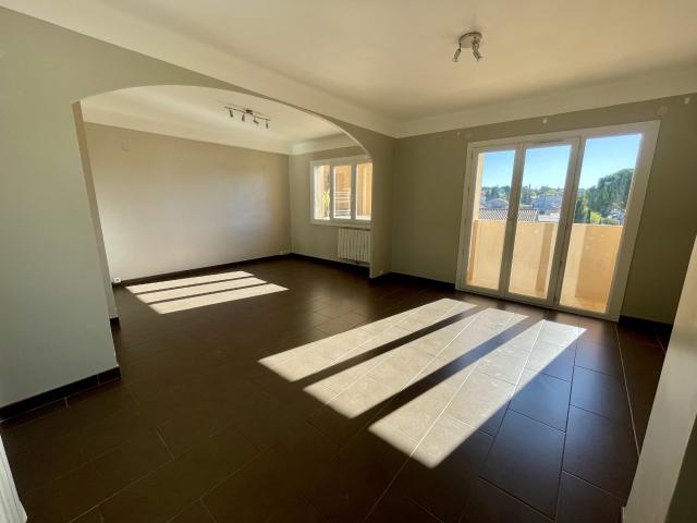 Appartement T3 à Saint Barnabé au calme