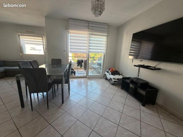 Appartement T3 à vendre de 77,70 m² avec deux terrasses à Thionville