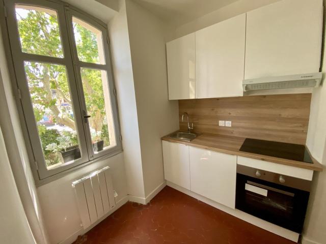 APPARTEMENT T3 A VENDRE SUR AIX LES MILLES
