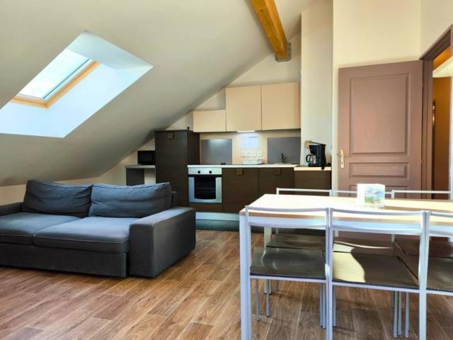 Appartement T3 proche des pistes Dernier étage