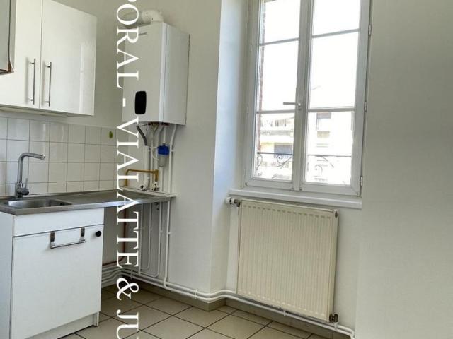 APPARTEMENT T3 AMBERIEU EN BUGEY