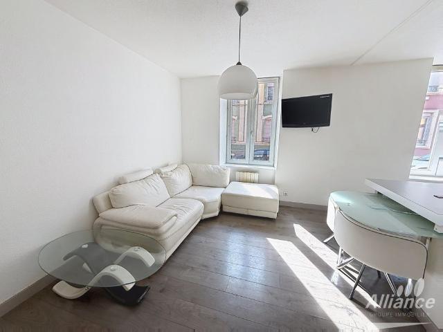 Appartement T3 au centre de belfort avec exterieur collectif