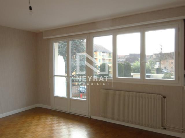 APPARTEMENT T3 AU CENTRE DE LOUHANS