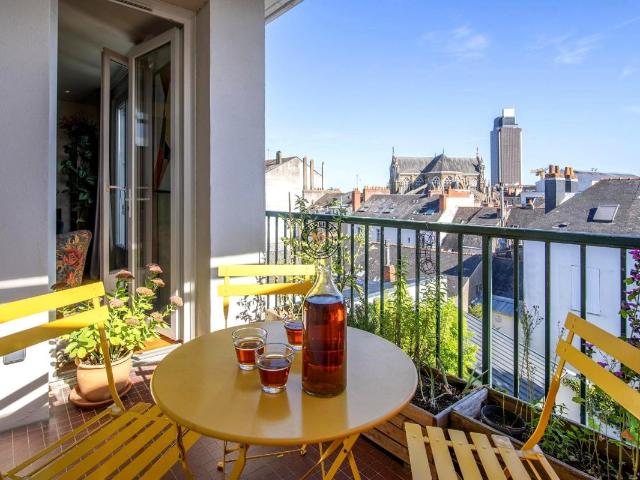 Appartement T3 au dernier étage avec un balcon vue panoramique
