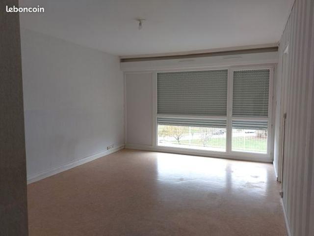 Appartement T3 avec balcon