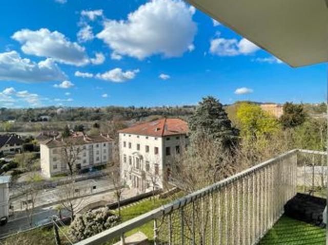 Appartement T3 avec balcon et vue exceptionnelle