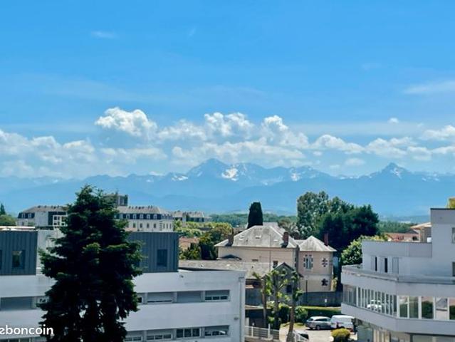 Appartement T3 avec balcon et vue sur les Pyrénées