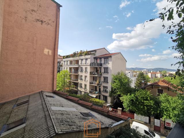 APPARTEMENT T3 AVEC BALCON ET GARAGE