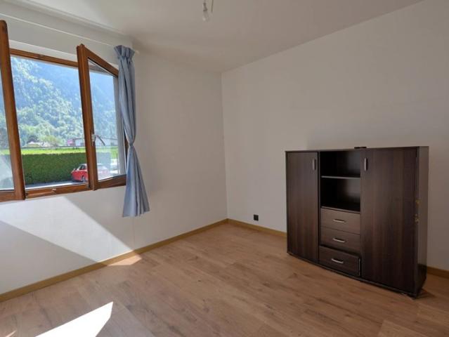 APPARTEMENT T3 AVEC GARAGE CLUSES