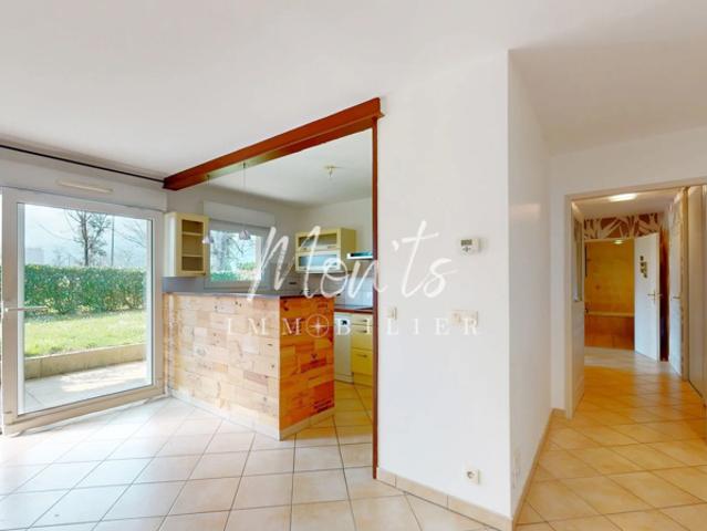 Appartement T3 avec garage ET place de stationnement extérie