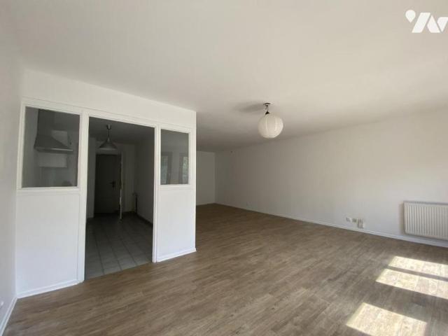 Appartement T3 avec place de parking centre de LILLE