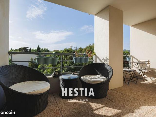 Appartement T3 avec terrasse au calme – Château Gombert