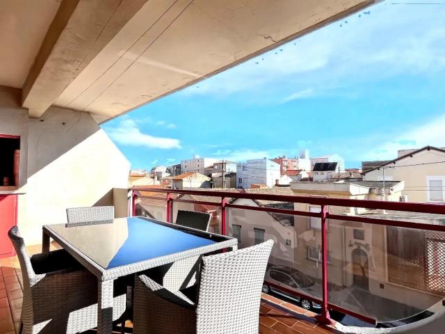 Appartement T3 avec terrasse à 150m de la mer