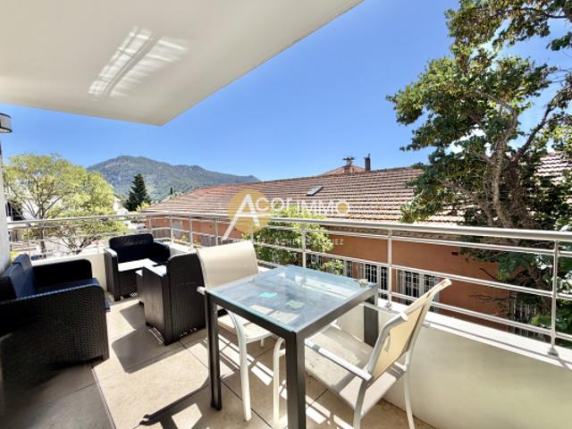 Appartement T3 avec terrasse et garage sur Toulon