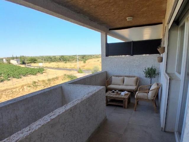 Appartement T3 avec terrasse