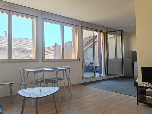 Appartement T3 avec terrasse 57.31 m2 Châlons en Champagne REF 37