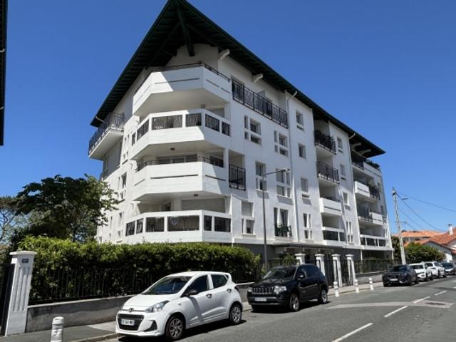 Appartement T3 avec terrasses,parking et cave