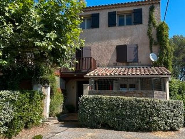 Appartement T3 avec vue et jardin