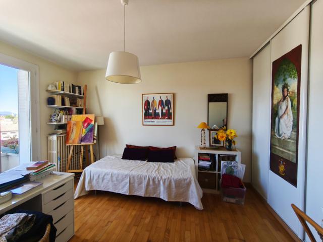 Appartement T3 avec vue panoramique, garage et cellier à Mon