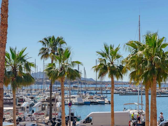 Appartement T3 avec vue port Bandol