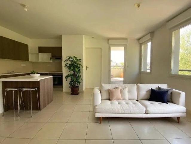 Appartement T3 avec 2 balcons à Pessac
