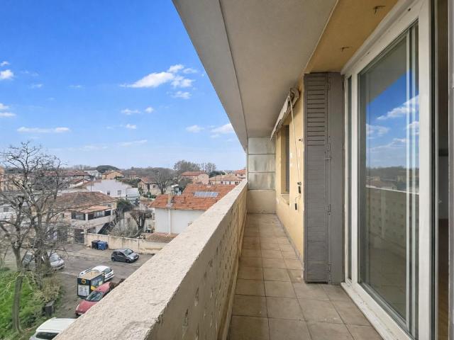 Appartement T3 Balcon Cave