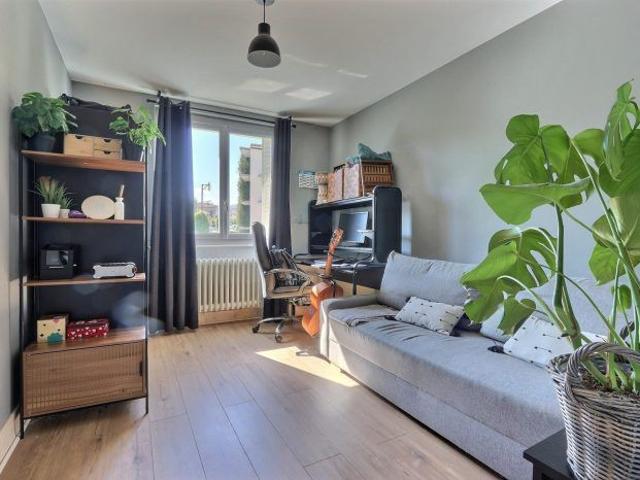Appartement T3 Balcon Cave Garage Place de parking