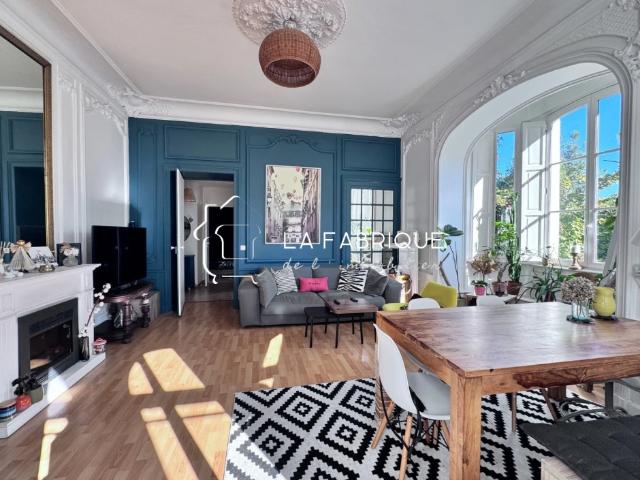 APPARTEMENT T3 bis PAU PROCHE CENTRE VILLE