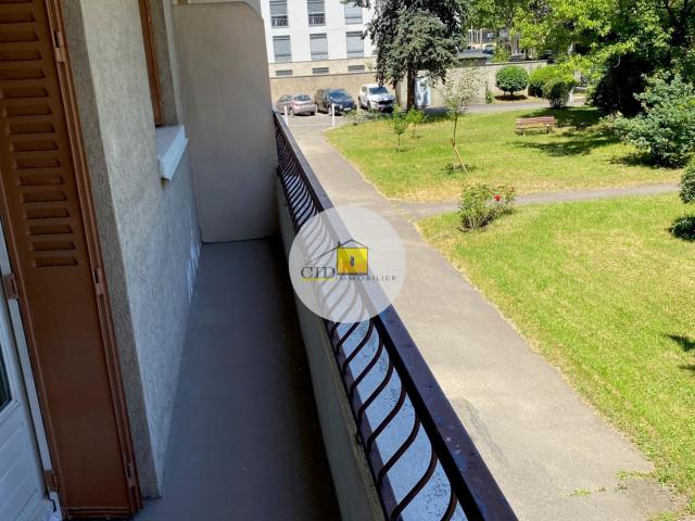 Appartement T3 bis + parking