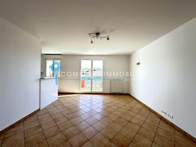 APPARTEMENT T3 + BOX
