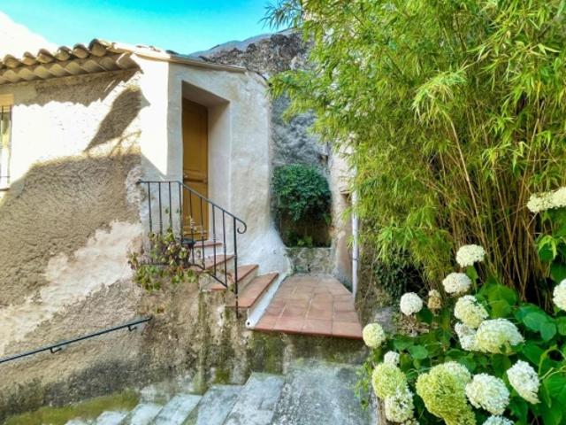 Appartement T3. Cabrières d'Aigues