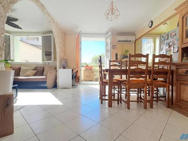 Appartement T3 calme de 51m2 13009 MARSEILLE réf: LK940