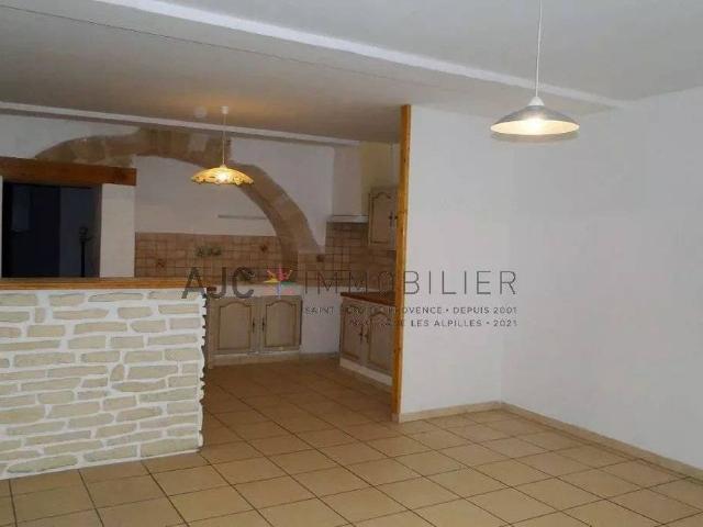 APPARTEMENT T3 CENTRE VILLE