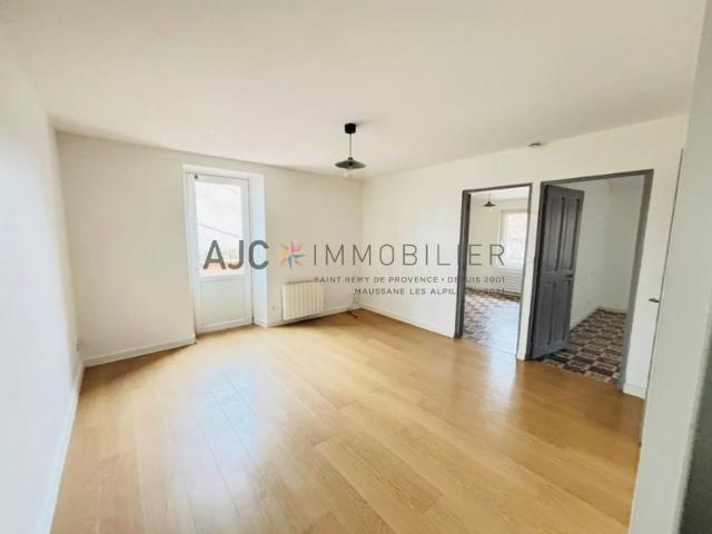 APPARTEMENT T3 CENTRE VILLE