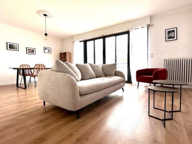 Appartement T3 centre ville 74m2 rue Fénélon
