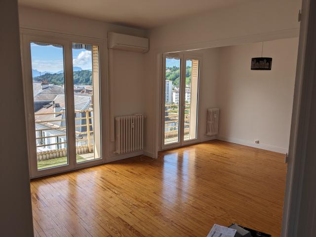 APPARTEMENT T3 CENTRE VILLE AIX LES BAINS