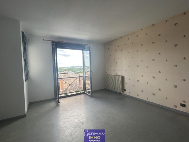 APPARTEMENT T3 CENTRE VILLE, AVEC VUE